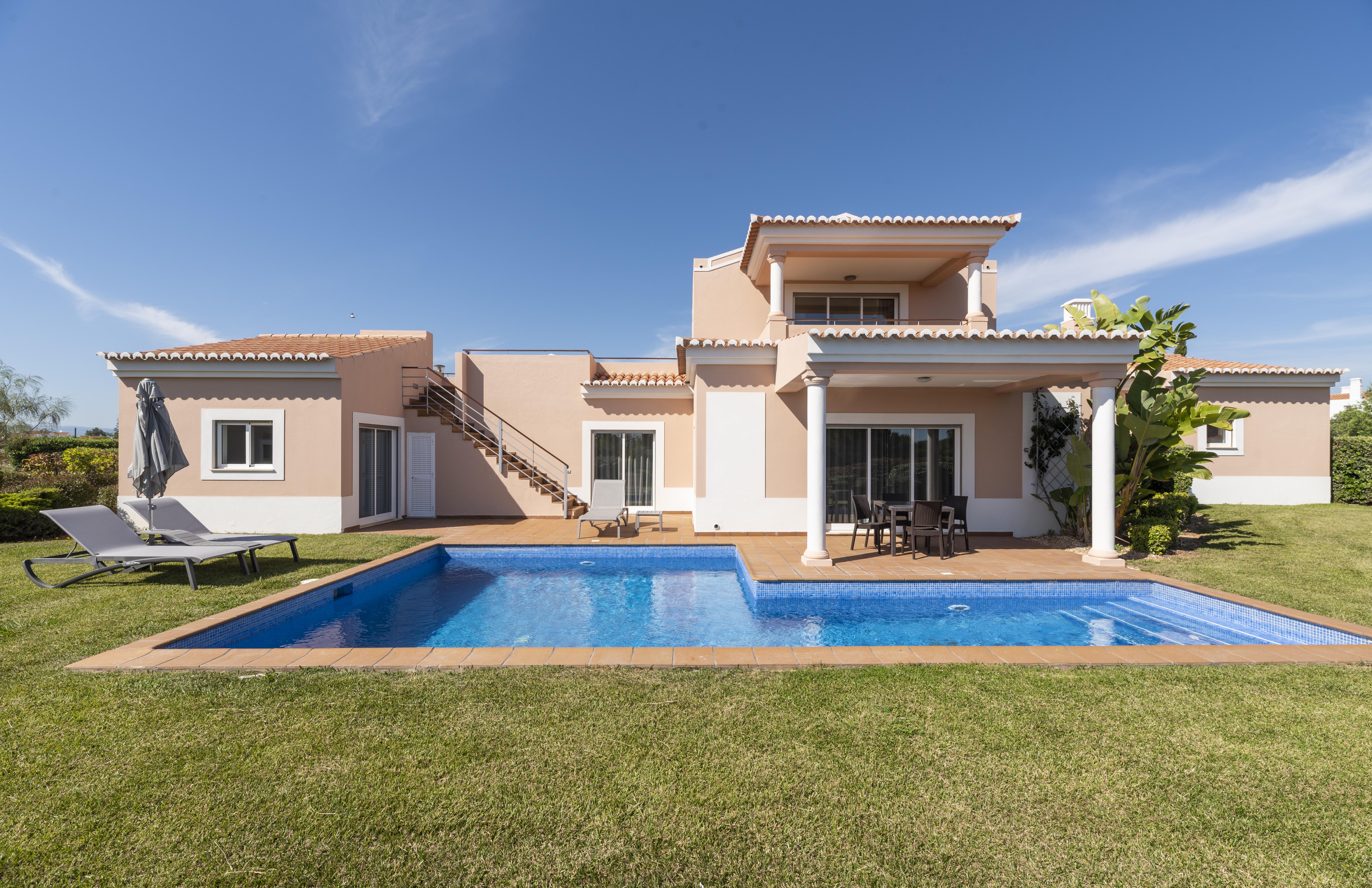 Vale Da Lapa Village Resort Карвоейру Екстер'єр фото A typical villa in Quinta do Lago