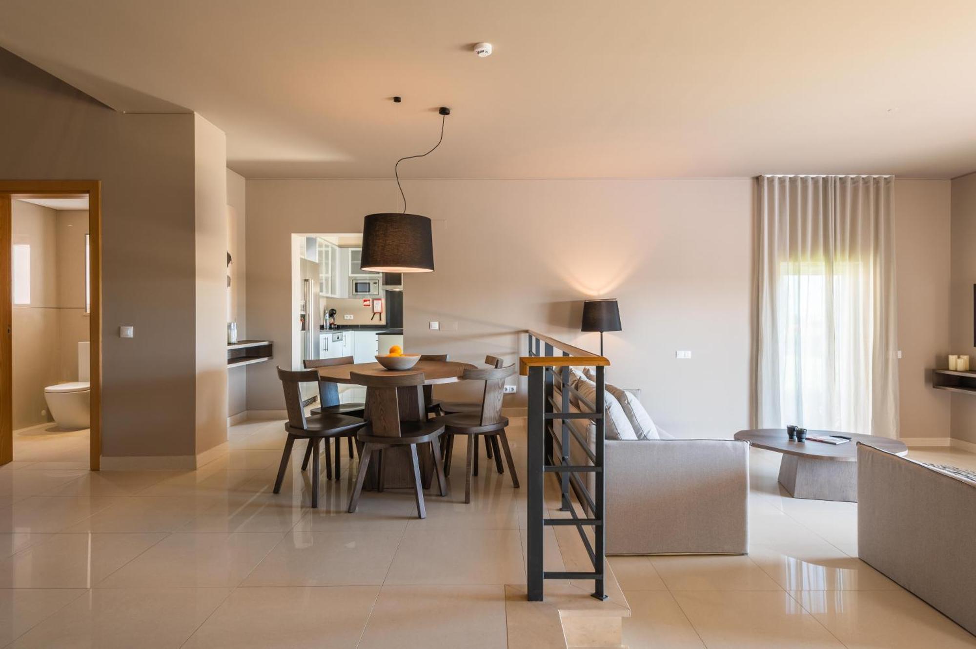Vale Da Lapa Village Resort Карвоейру Екстер'єр фото A modern interior